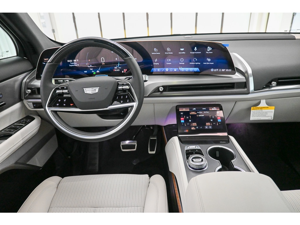 2027 Cadillac VISTIQ Sport - Photo 17