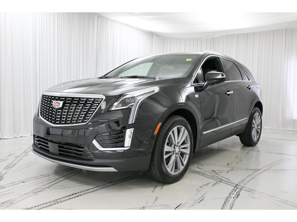 New 2026 CADILLAC XT5 Premium Luxury SUV