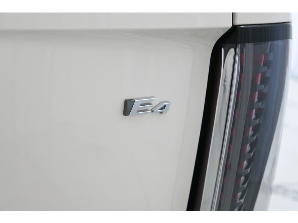 2027 Cadillac VISTIQ Sport - Photo 46