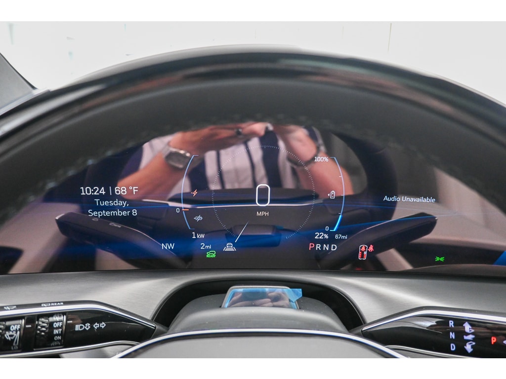 2027 Cadillac VISTIQ Sport - Photo 26