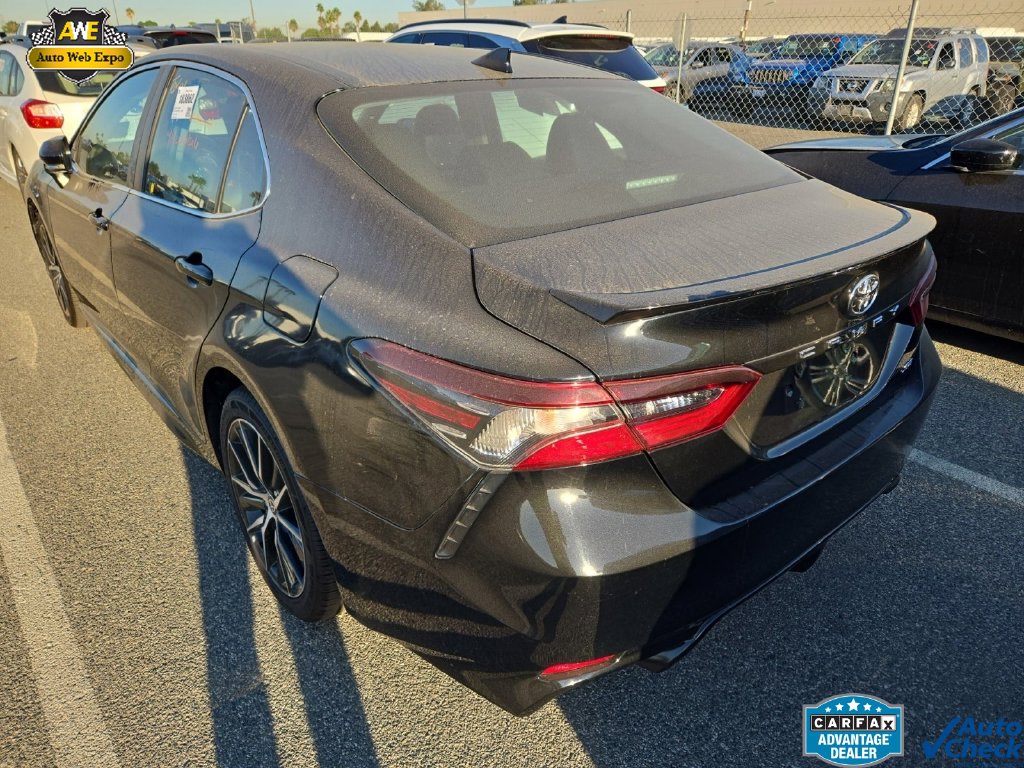 Used 2024 Toyota Camry SE Sedan