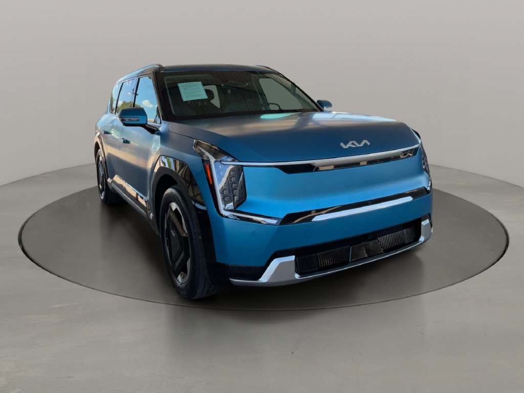 Used 2024 Kia EV9 Land /2ND ROW VIP RELAX /TOW PKG SUV