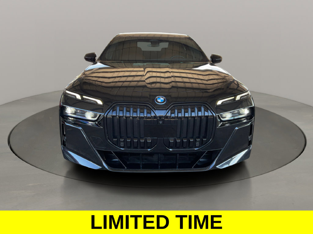 Used 2023 BMW i7 xDrive60 /M SPORT PRO /PARK ASSIST /$124K MSRP Sedan
