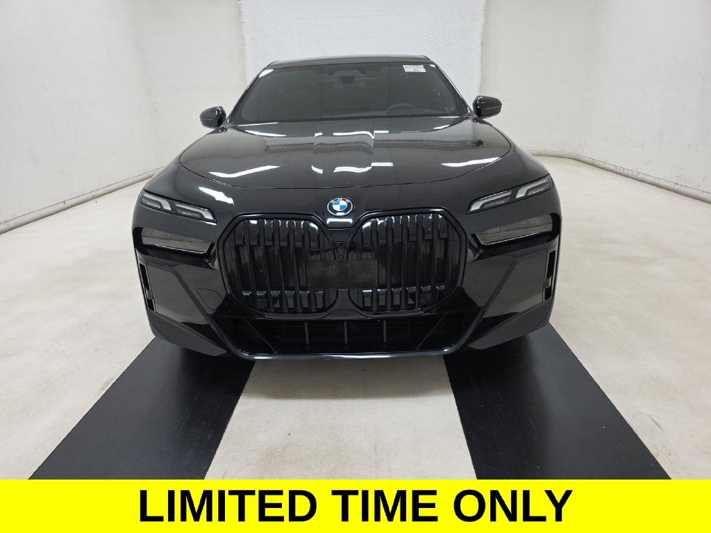Used 2023 BMW i7 xDrive60 /M SPORT PRO /DRIVING ASSIST PRO /$130K M Sedan