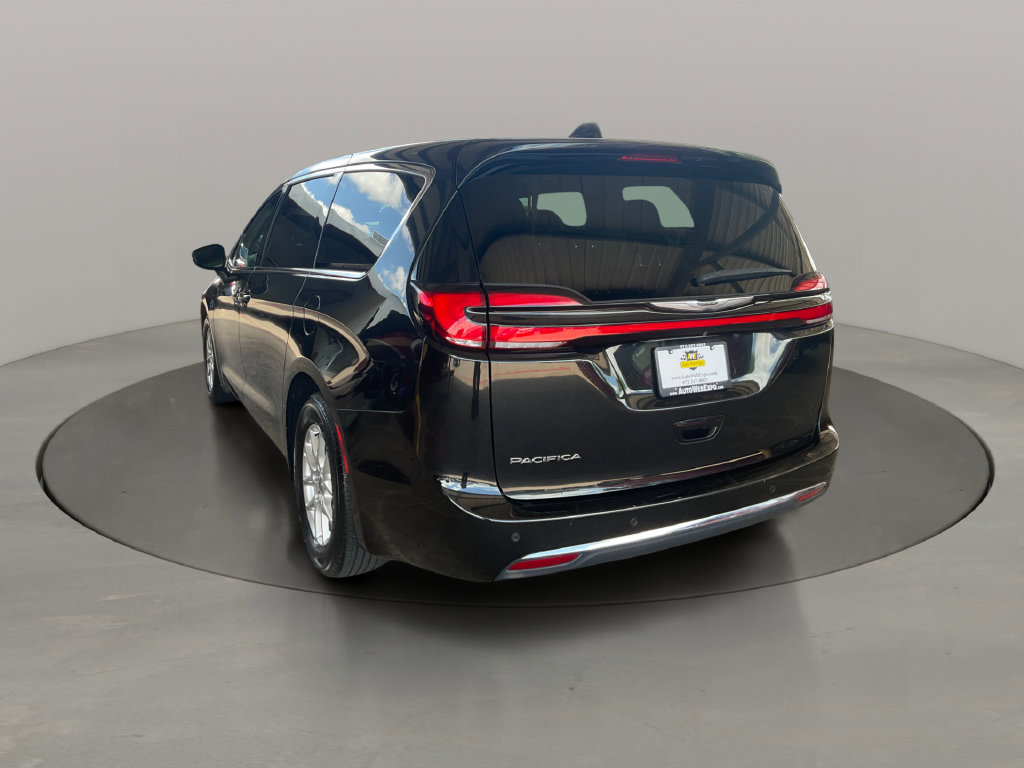 Used 2023 Chrysler Pacifica Touring L Van Passenger Van