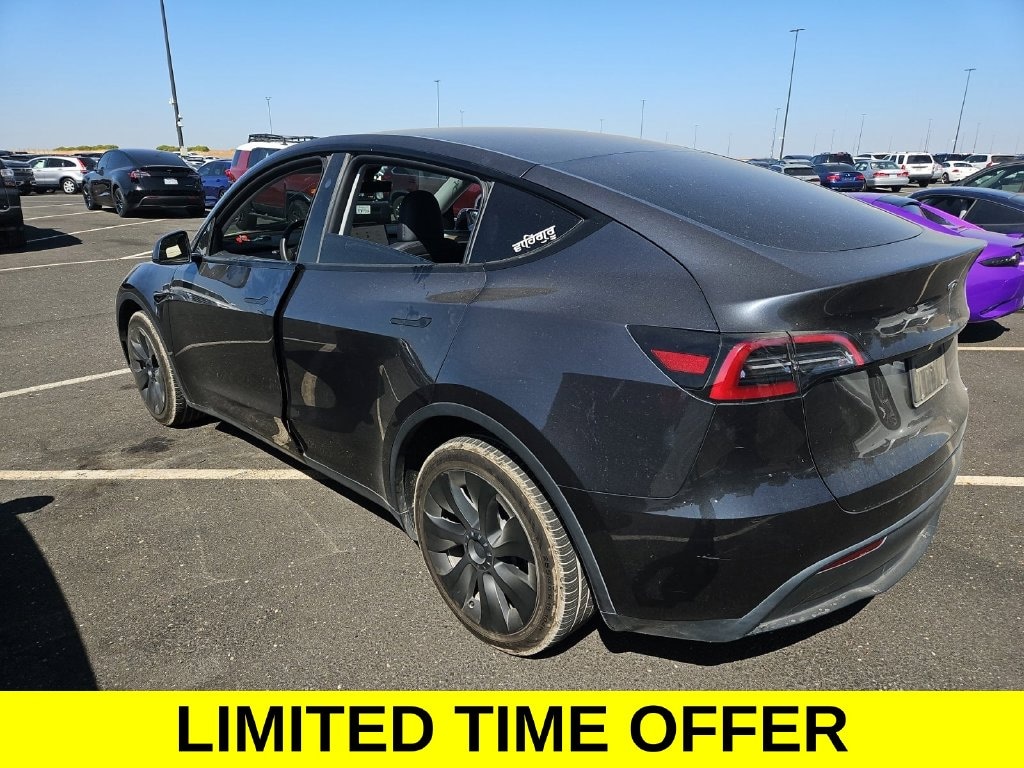 Used 2024 Tesla Model Y Long Range SUV