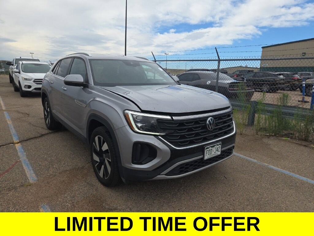Used 2025 Volkswagen Atlas Cross Sport 2.0T SE w/Technology SUV