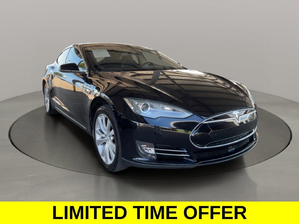 Used 2015 Tesla Model S 70D Sedan