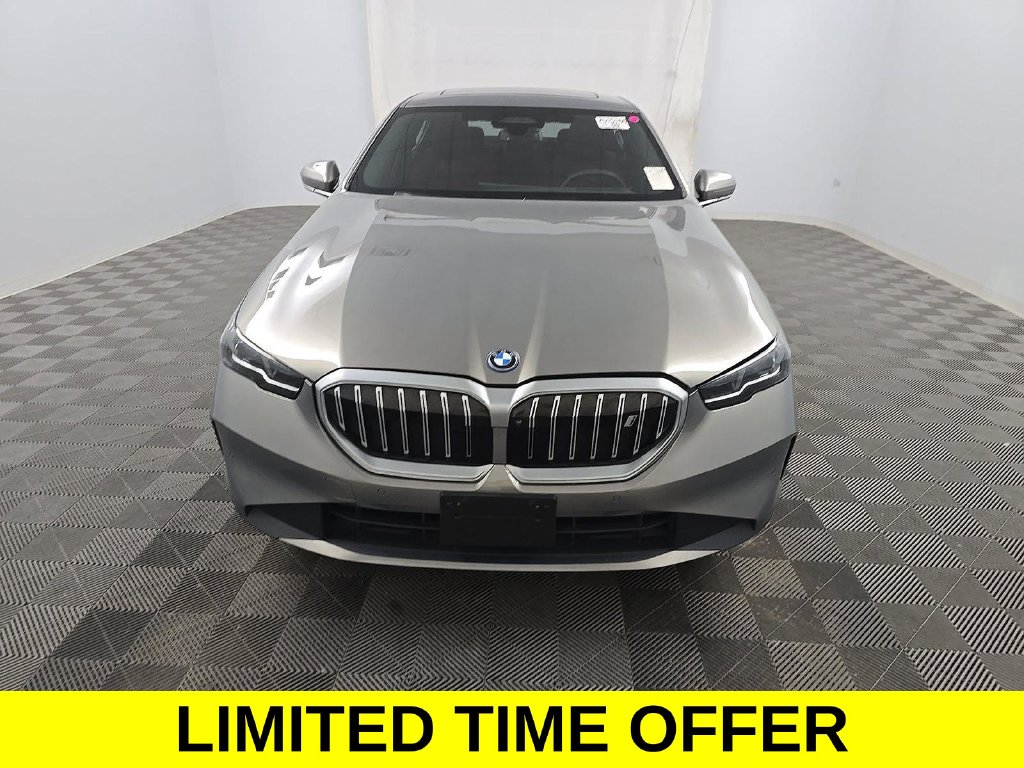 Used 2024 BMW i5 eDrive40 /PREMIUM /DRIVING ASSIST PRO Sedan