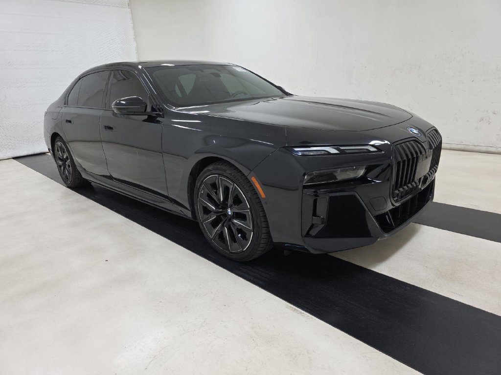 2023 BMW i7