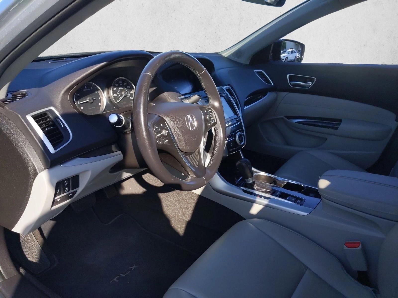 2019 Acura TLX Base - Photo 10