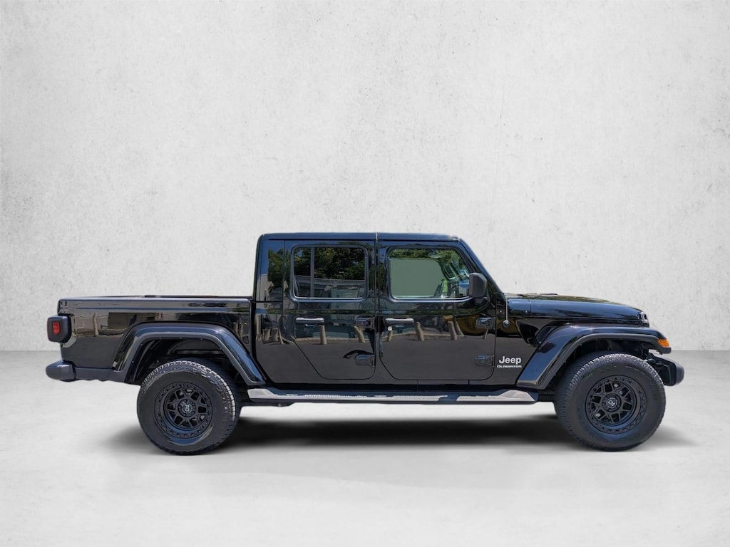 Used 2021 Jeep Gladiator Overland Crew Cab Pickup
