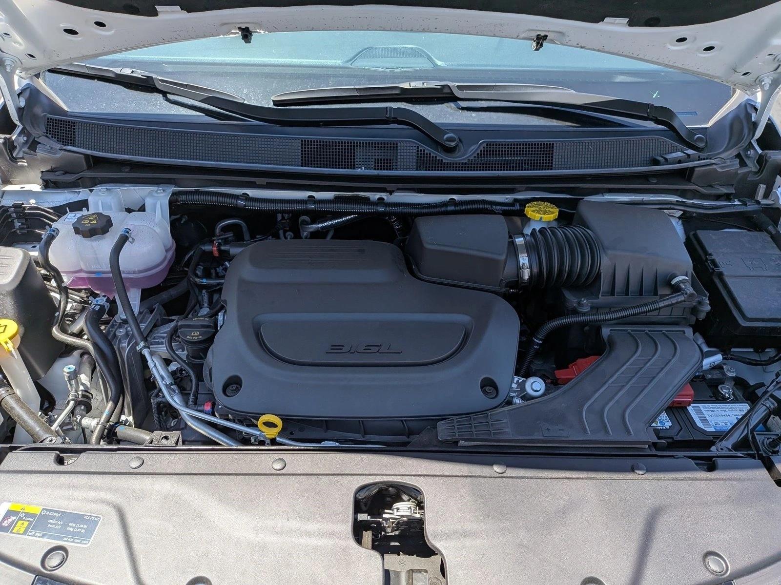 2026 Chrysler Pacifica Limited - Photo 19
