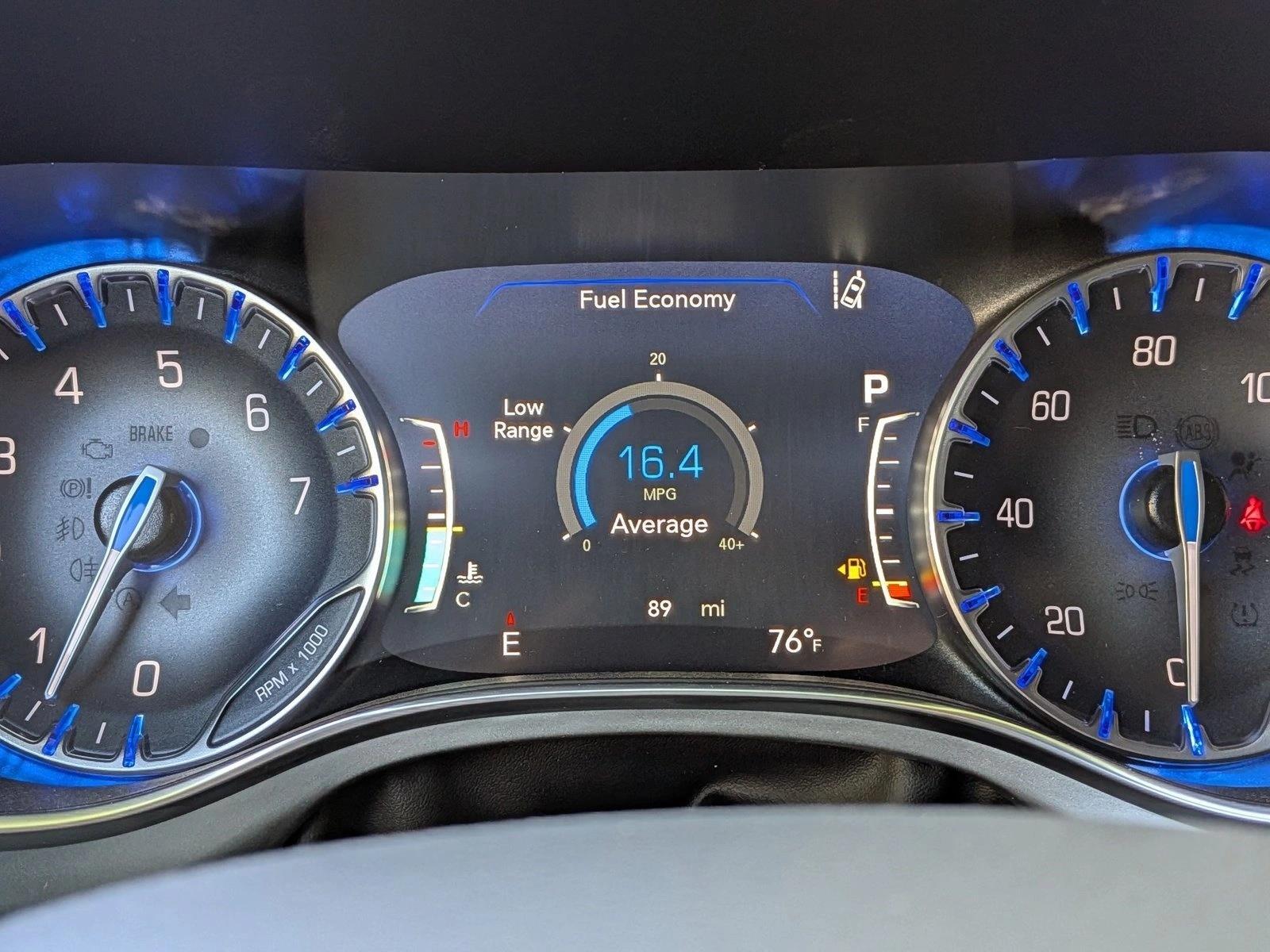 2026 Chrysler Pacifica Limited - Photo 11