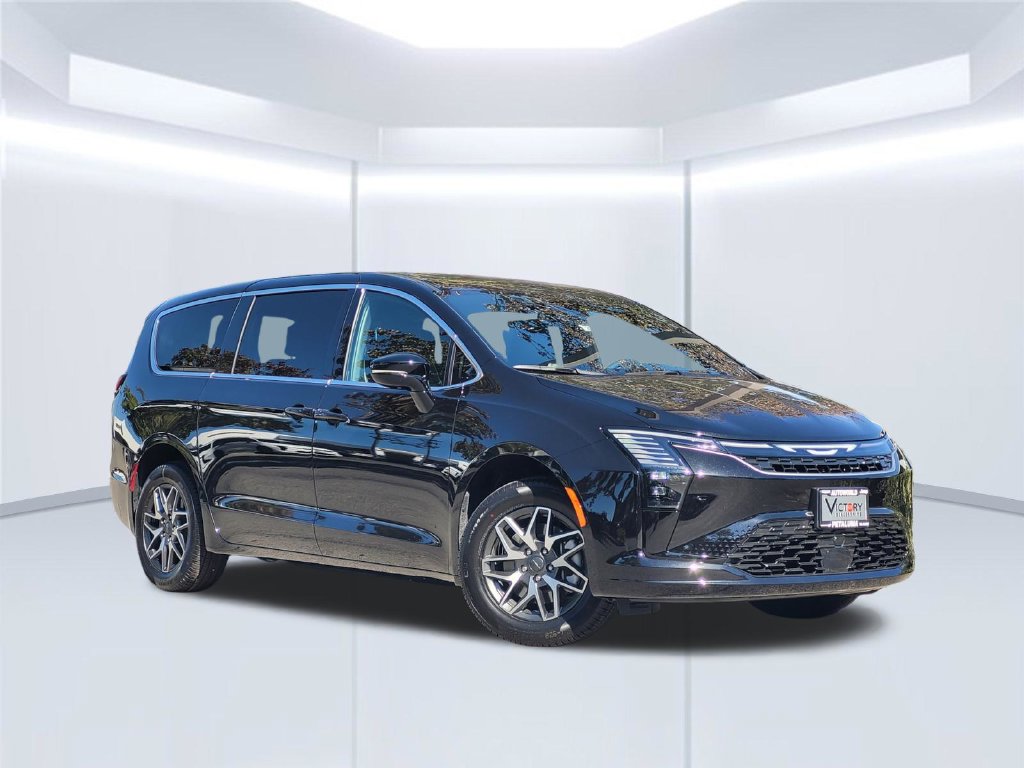2027 Chrysler Pacifica Limited