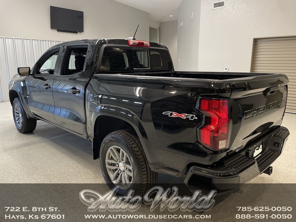 Used 2024 Chevrolet Colorado LT Truck Crew Cab