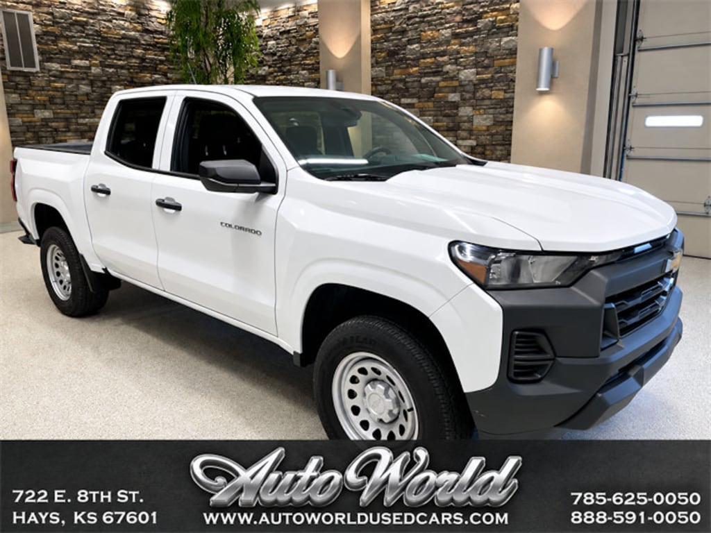 Used 2024 Chevrolet Colorado WT Truck Crew Cab