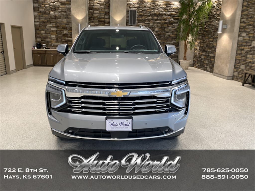 Used 2025 Chevrolet Suburban Premier SUV