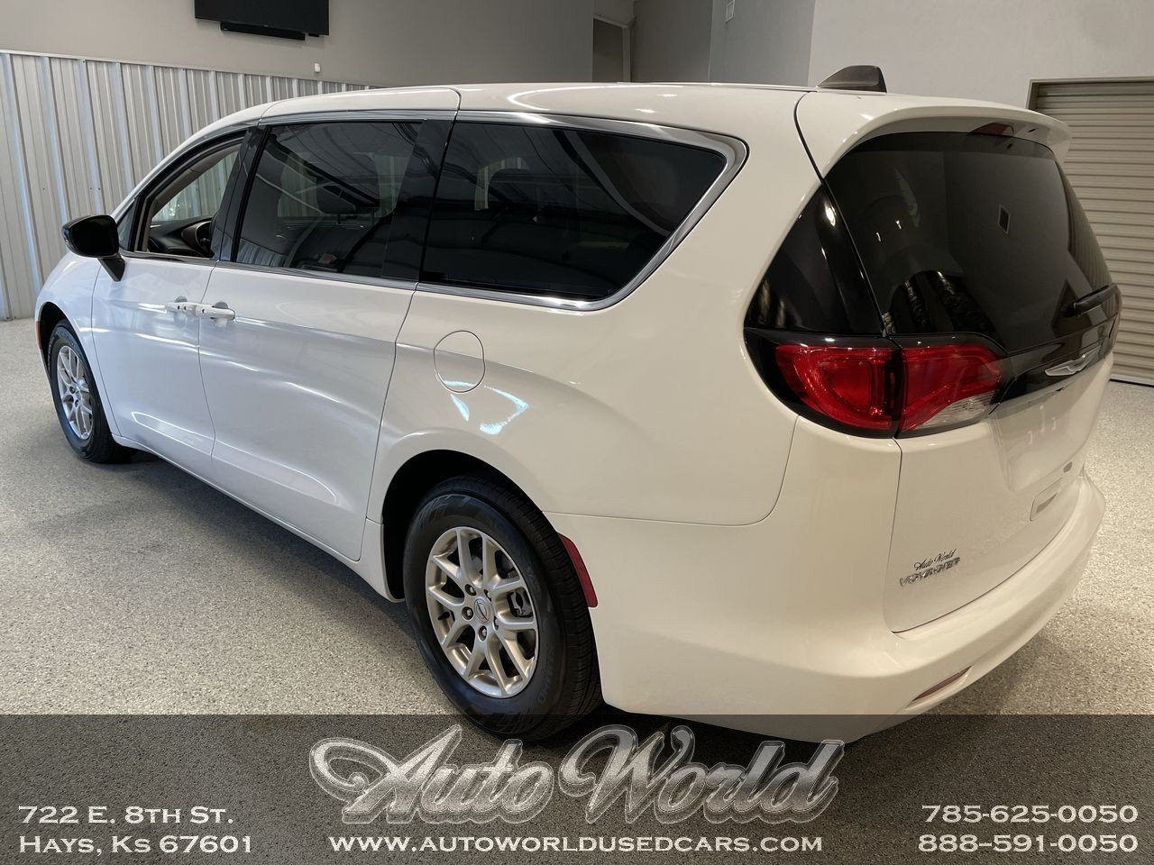 Used 2024 Chrysler Voyager LX Van Passenger Van