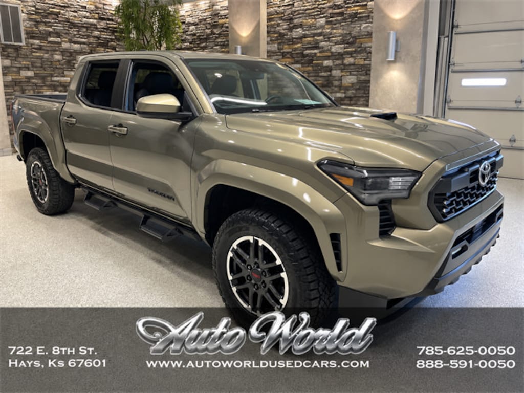 Used 2026 Toyota Tacoma 4WD TRD Sport TRD Sport Double Cab 5 Bed AT