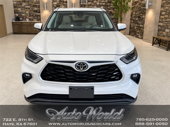 Used 2021 Toyota Highlander XLE SUV