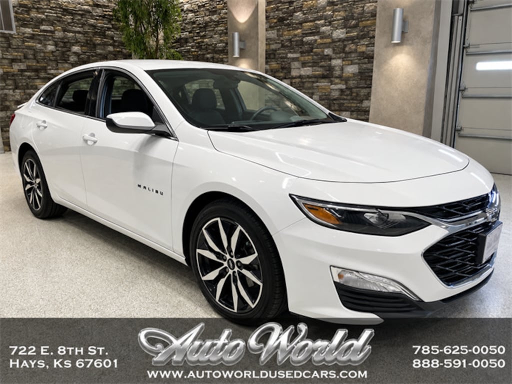 Used 2024 Chevrolet Malibu RS Sedan