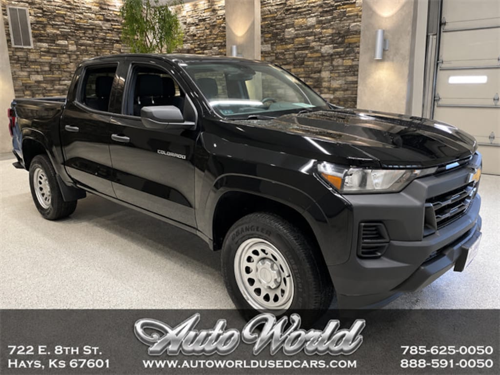 Used 2023 Chevrolet Colorado WT Truck Crew Cab