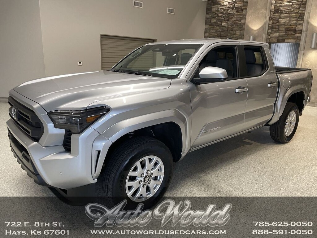 Used 2025 Toyota Tacoma 4WD SR5 SR5 Double Cab 5 Bed AT