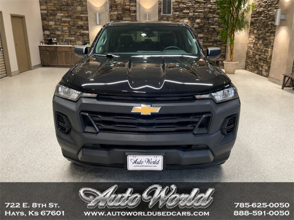 Used 2023 Chevrolet Colorado WT Truck Crew Cab