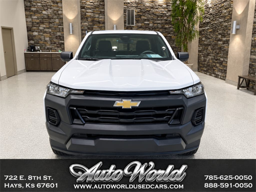Used 2024 Chevrolet Colorado WT Truck Crew Cab