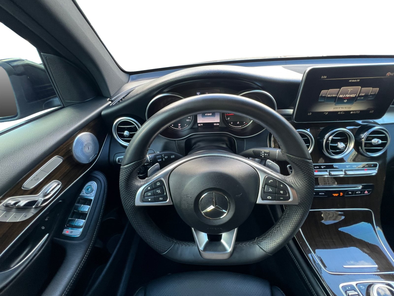 2019 Mercedes-Benz GLC GLC300 - Photo 14