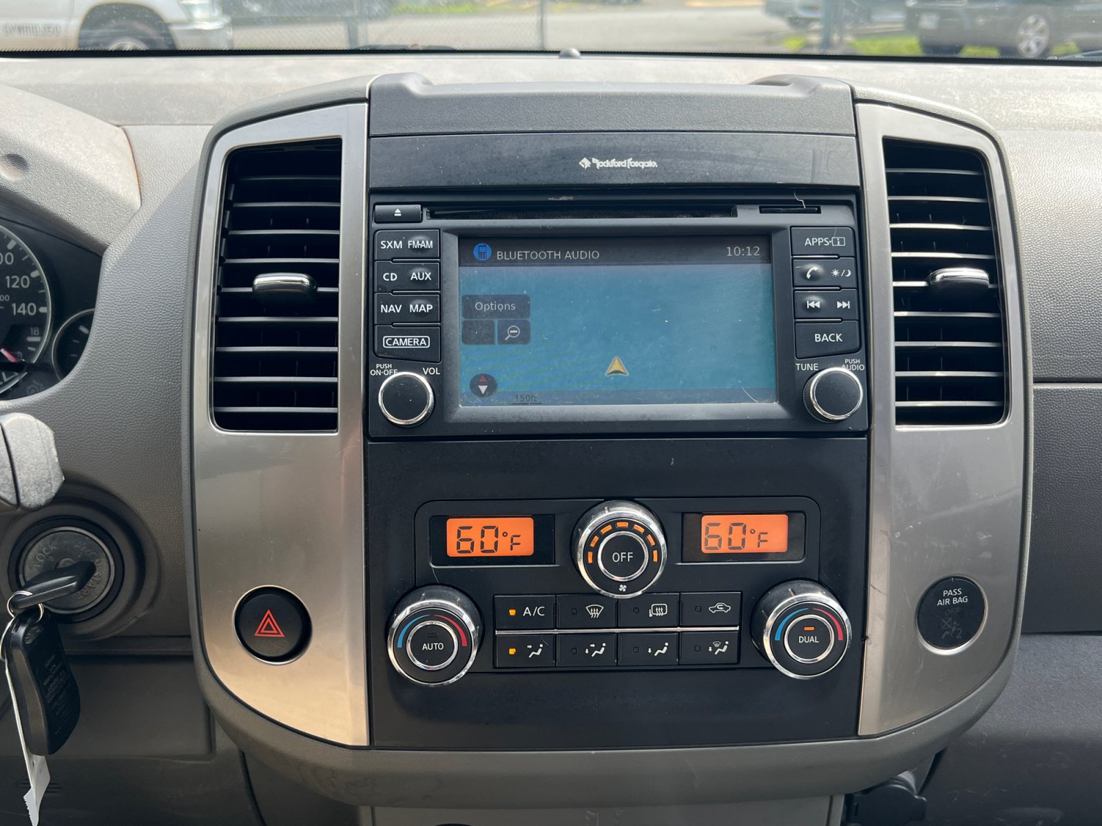 2016 Nissan Frontier SL - Photo 16