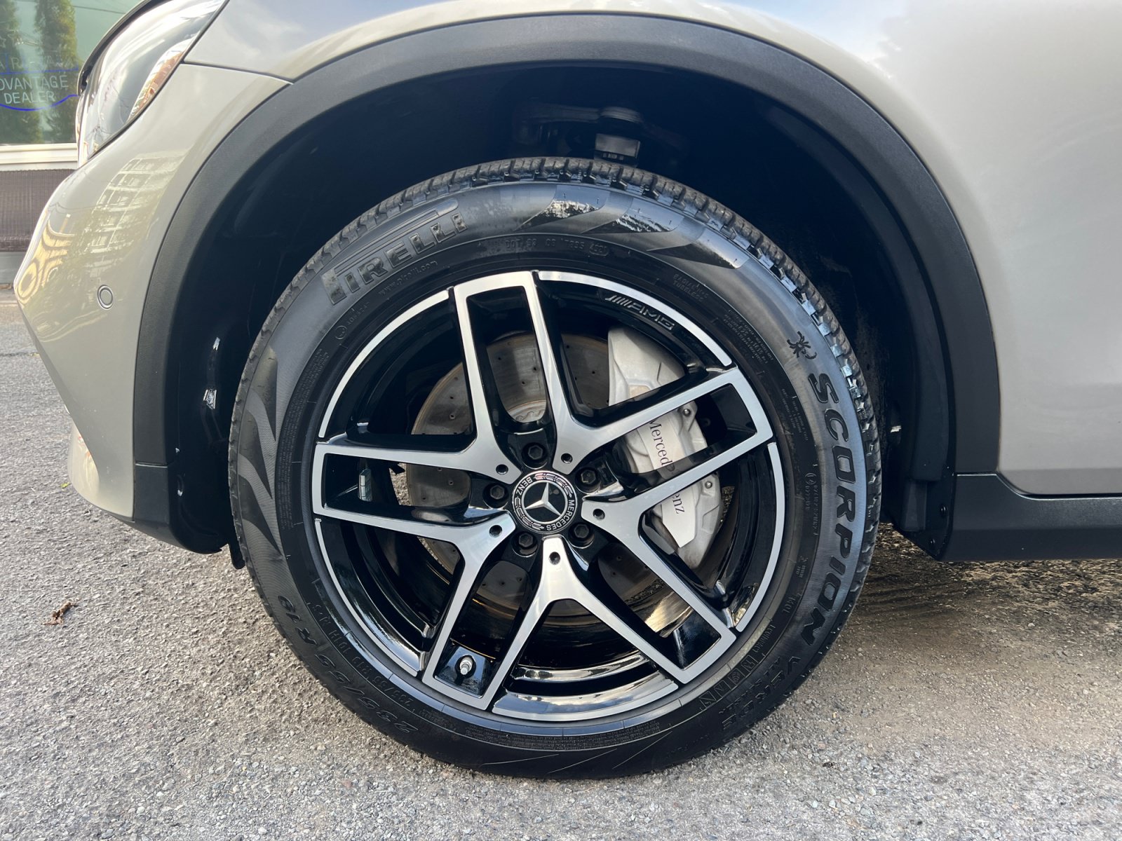 2019 Mercedes-Benz GLC GLC300 - Photo 19