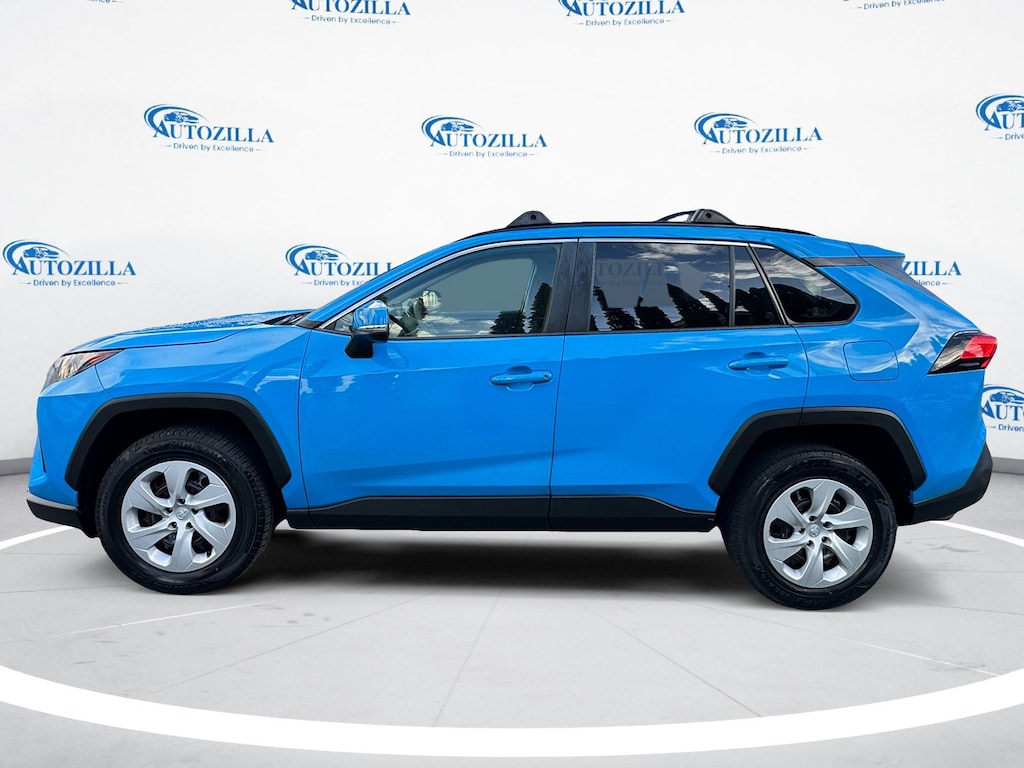 Used 2019 Toyota RAV4 LE LE FWD