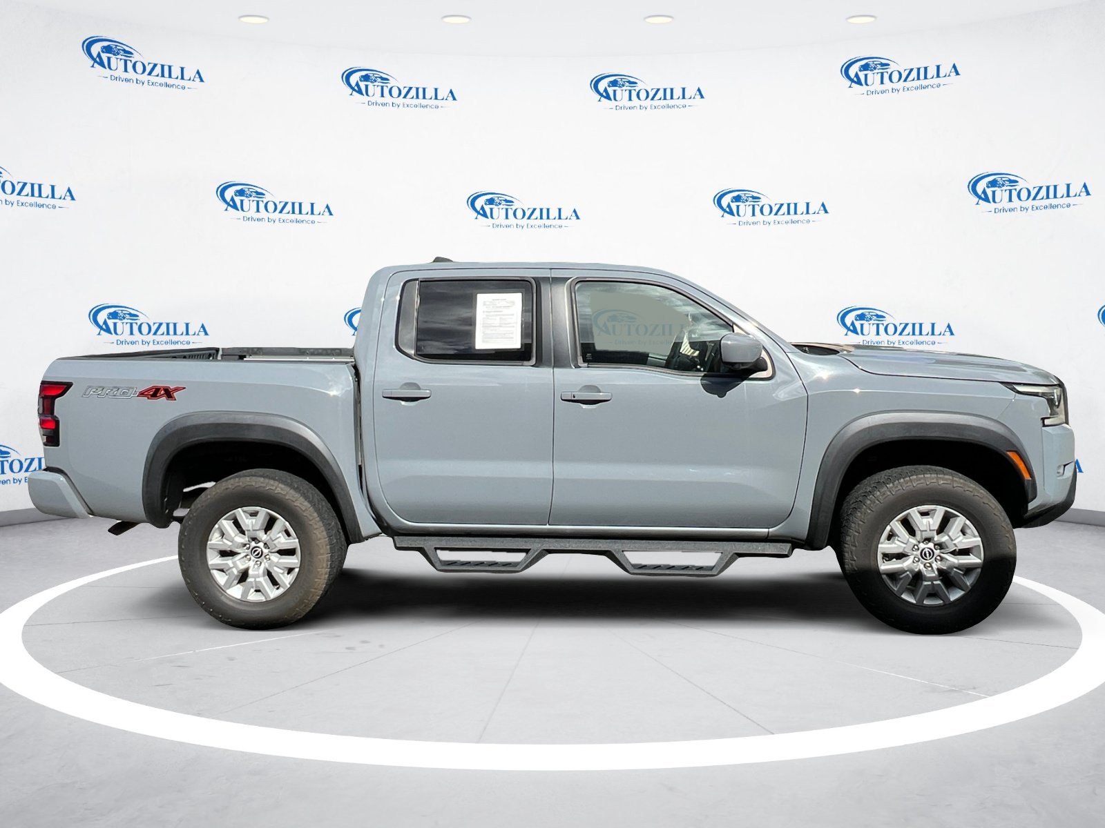 2023 Nissan Frontier PRO-4X - Photo 6