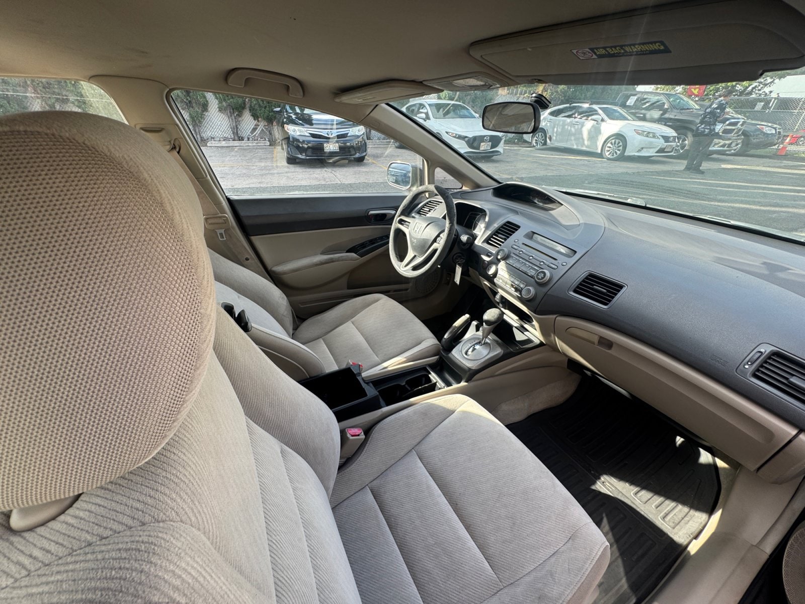 2011 Honda Civic LX - Photo 25