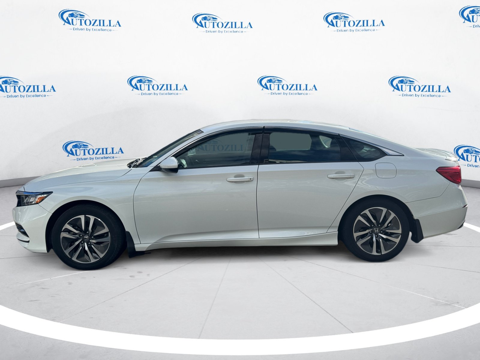 Used 2018 Honda Accord Hybrid Sedan