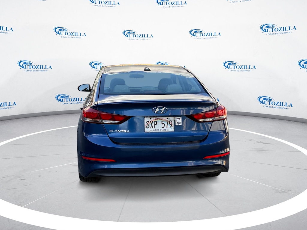 Used 2017 Hyundai Elantra SE Sedan