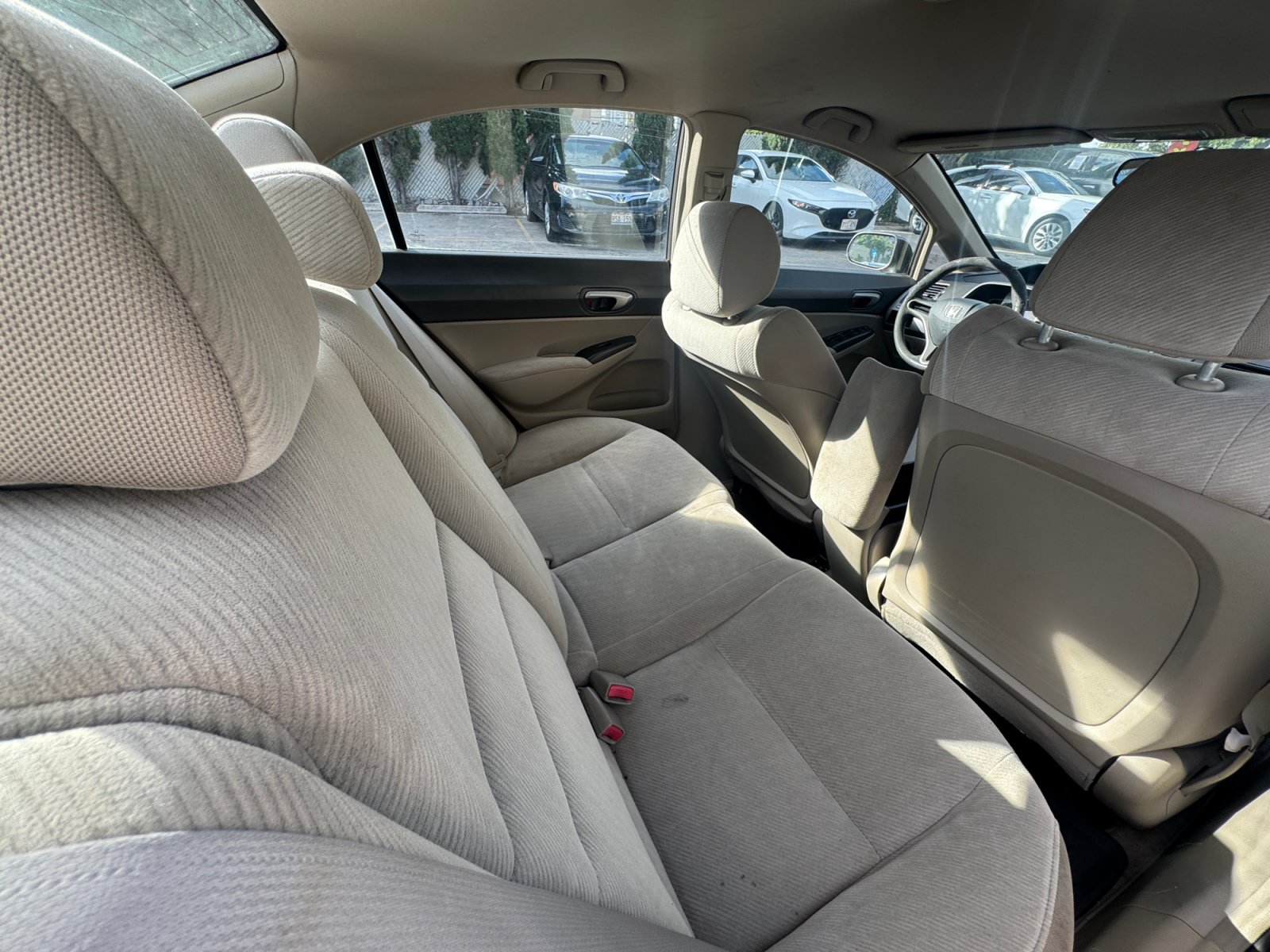 2011 Honda Civic LX - Photo 26