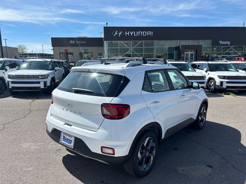 Used 2026 Hyundai Venue SEL SUV