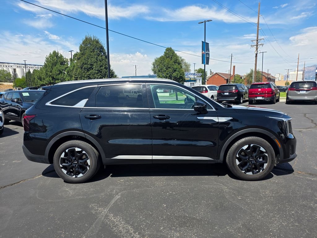 Used 2024 Kia Sorento S SUV