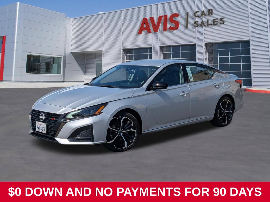 2025 Nissan Altima SR