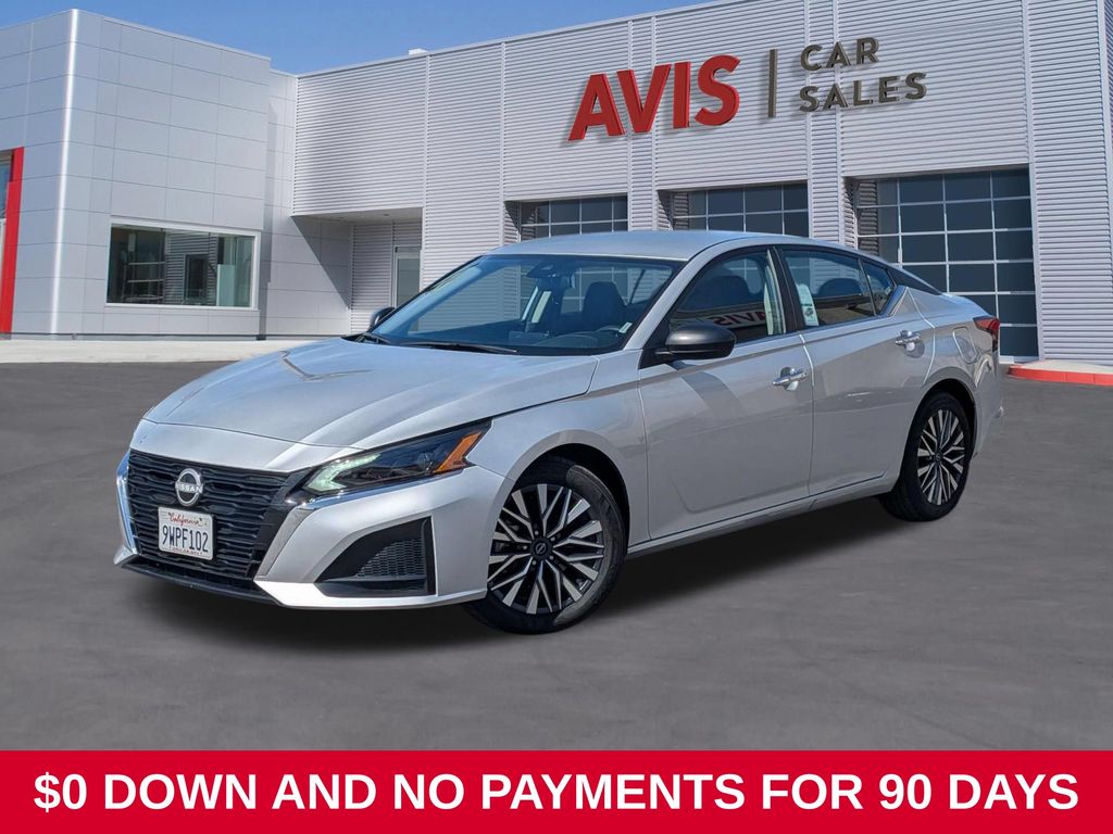 2025 Nissan Altima SV