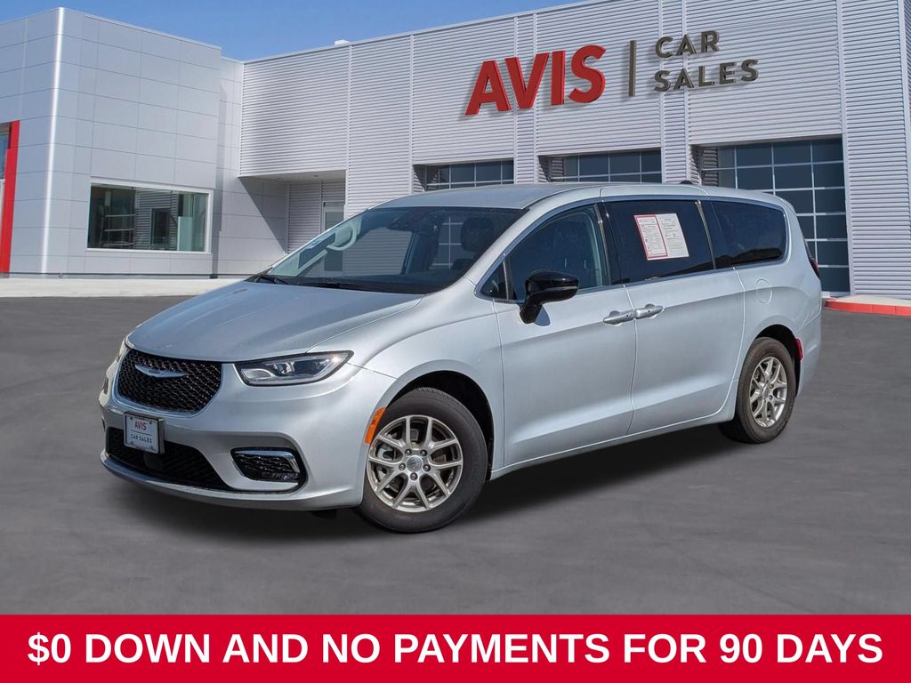 2024 Chrysler Pacifica
