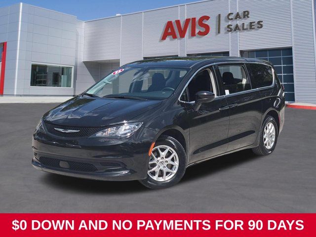 2023 Chrysler Voyager