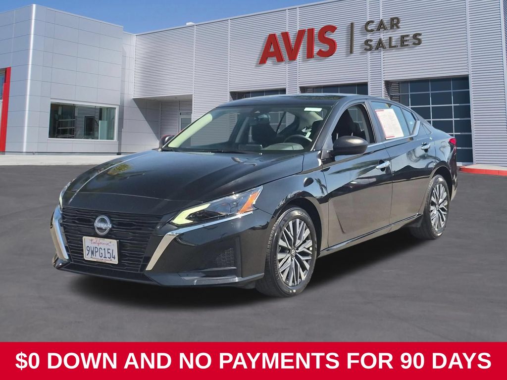 2025 Nissan Altima SV