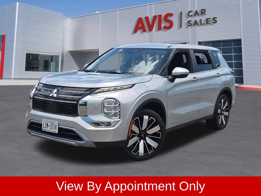 2025 Mitsubishi Outlander