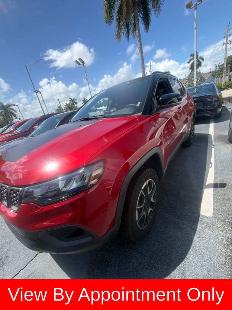 2025 Jeep Compass Trailhawk