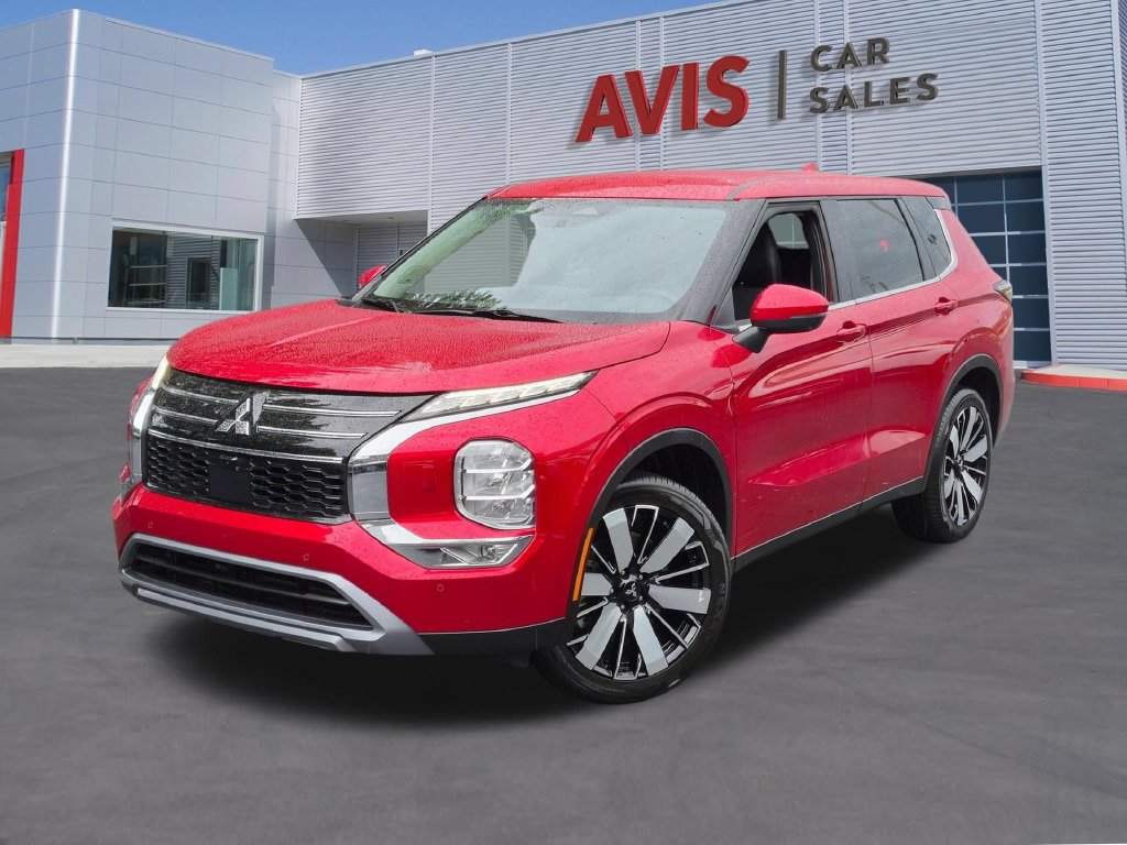 2025 Mitsubishi Outlander SE