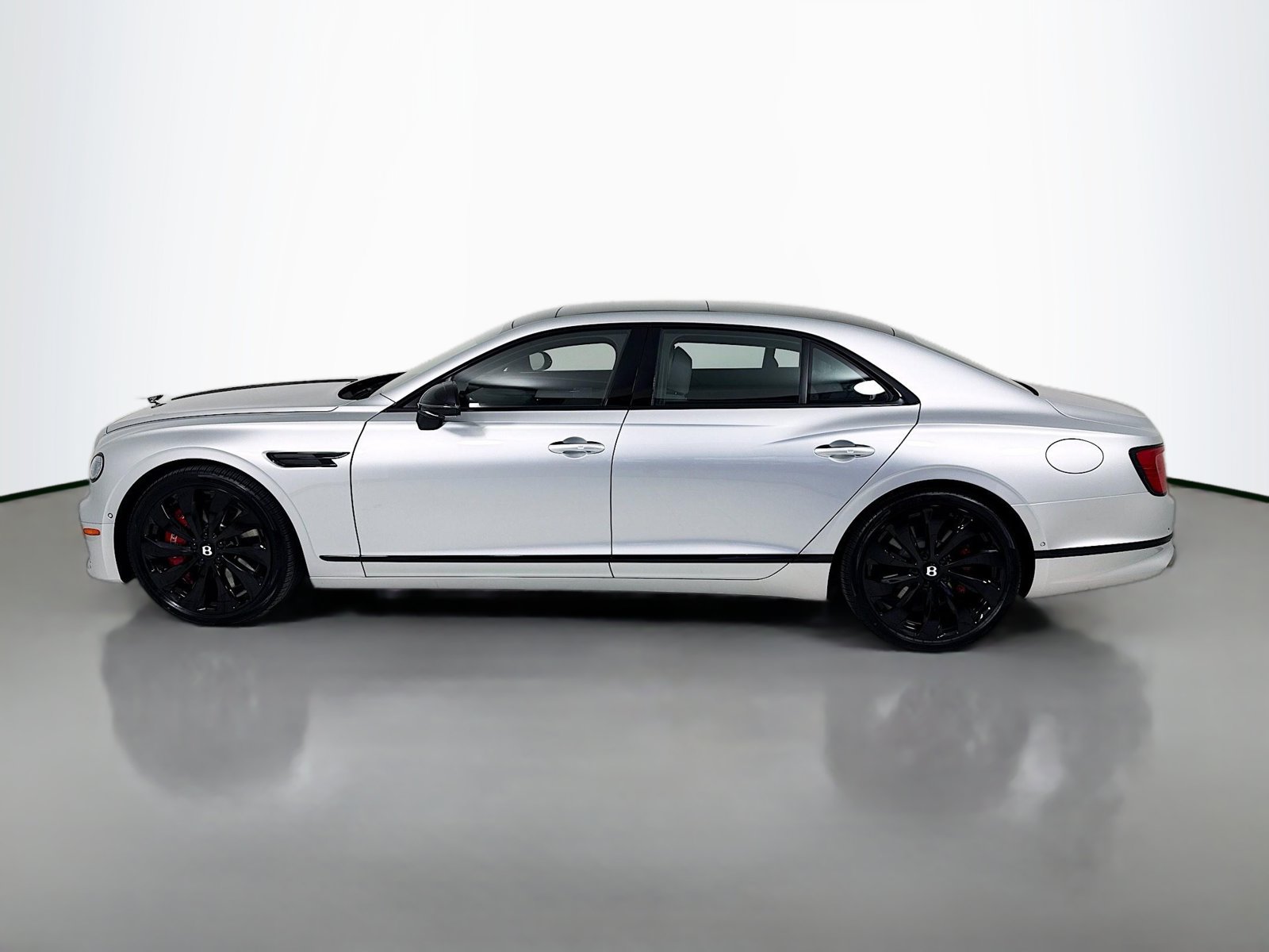 New 2026 Bentley Flying Spur V8 Sedan